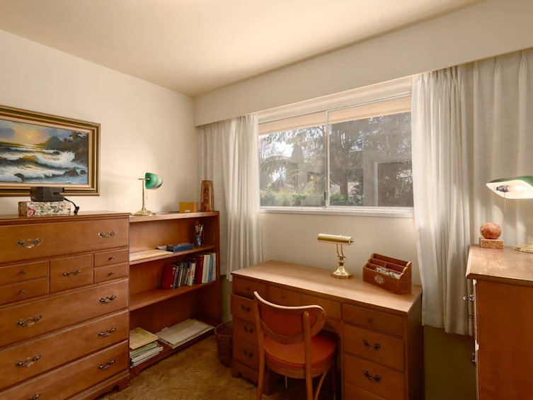 1715 Ross Road, North Vancouver, BC, V7J 1V8 - 14