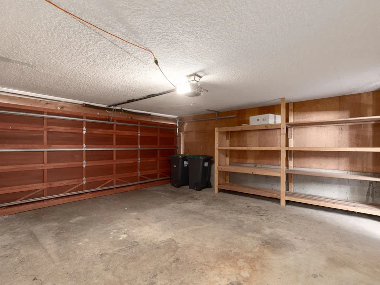 1715 Ross Road, North Vancouver, BC, V7J 1V8 - 25