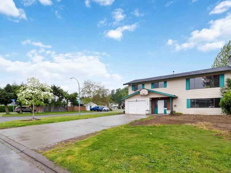 3299 Jervis Crescent, Abbotsford, BC, V2T 4R7 - 3