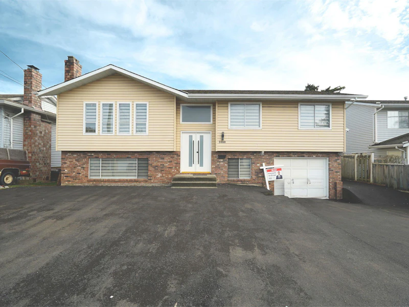 3350 Clearbrook Road, Abbotsford BC V2T 4T4