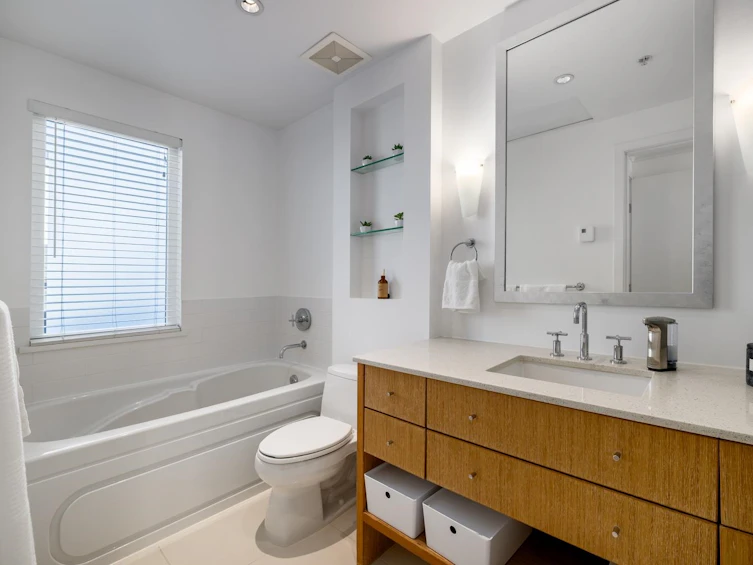 2955 Laurel Street, Vancouver, BC, V5Z 3T4 - 22