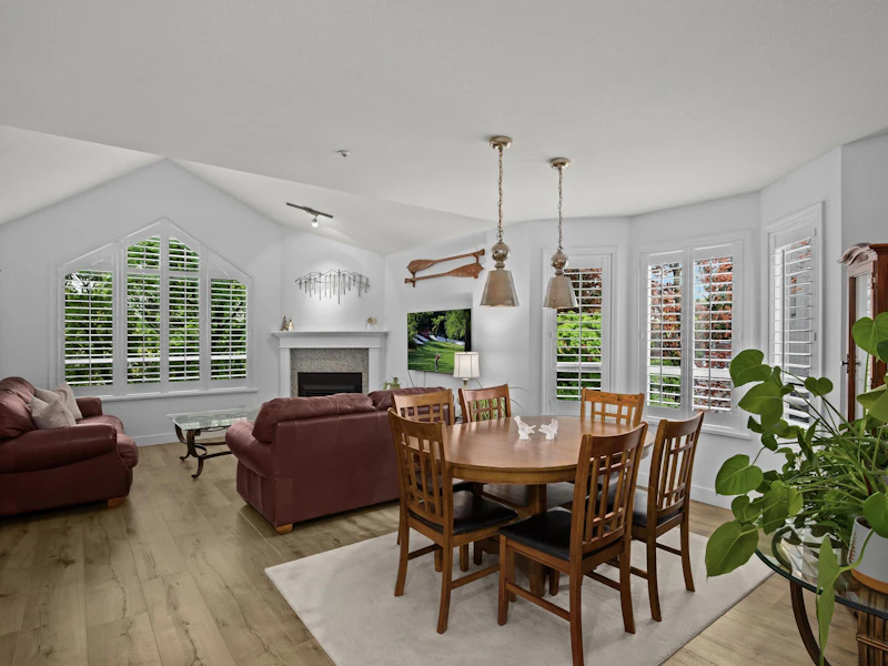 303 - 1133 E 29th Street, North Vancouver BC V7K 1C3