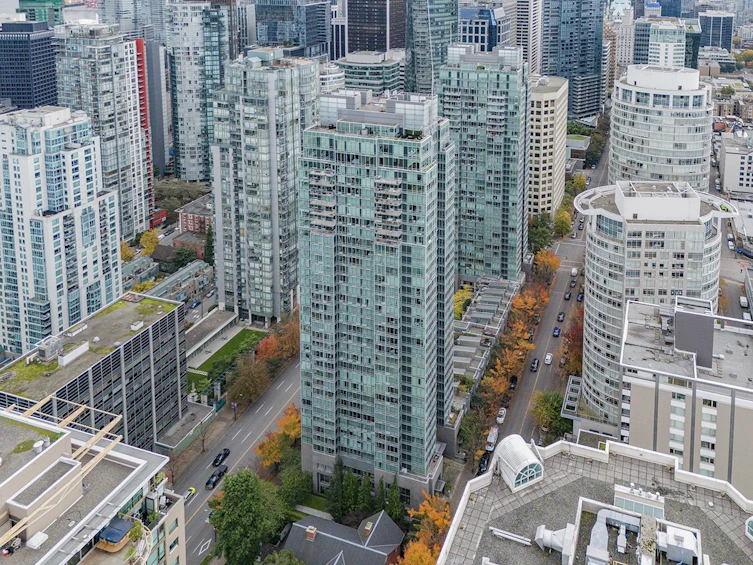 3504-1288 West Georgia Street, Vancouver, BC, V6E 4R3 - 3