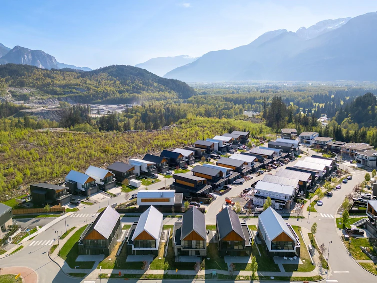 40829 The Crescent, Squamish, BC, V8B 1B1 - 38
