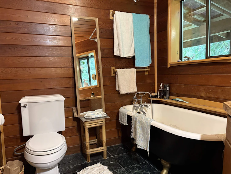 5768 Sutherland Road, Halfmoon Bay, BC, V7Z 1G9 - 22