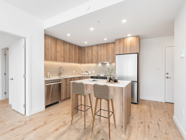 518-3596 Malsum Drive, North Vancouver, BC, V7G 0B5 - 3