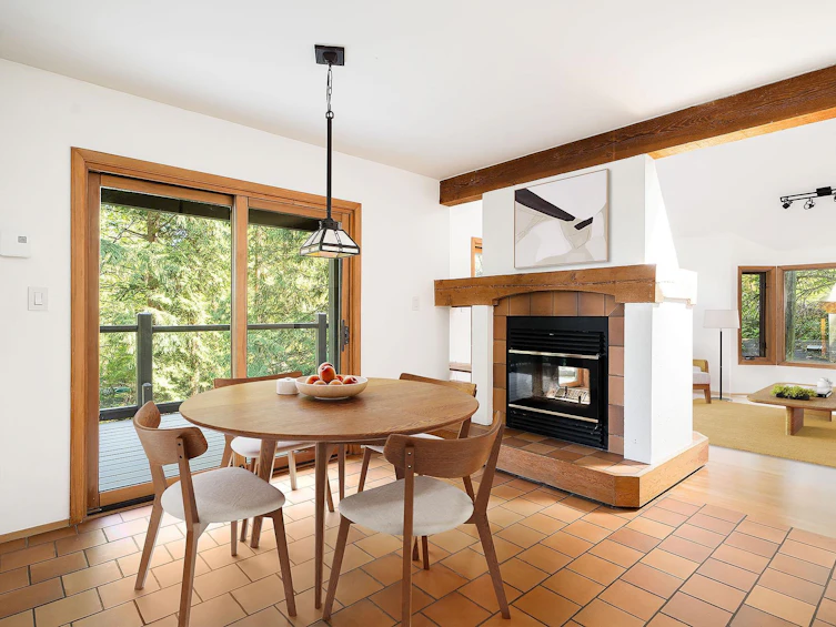 1311 Hillcrest Road, Bowen Island, BC, V0N 1G1 - 10