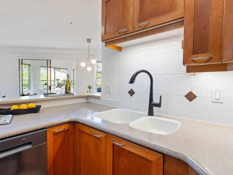 209-131 W 3rd Street, North Vancouver, BC, V7M 1E7 - 22