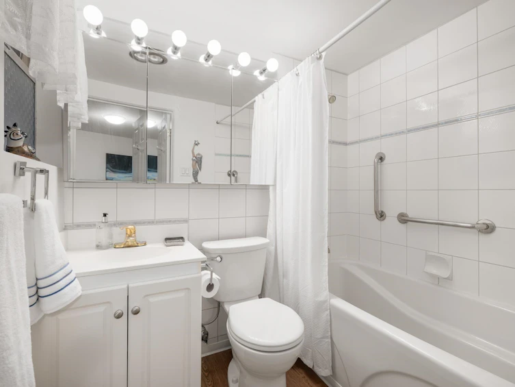 1001-1930 Marine Drive, West Vancouver, BC, V7V 1J8 - 23