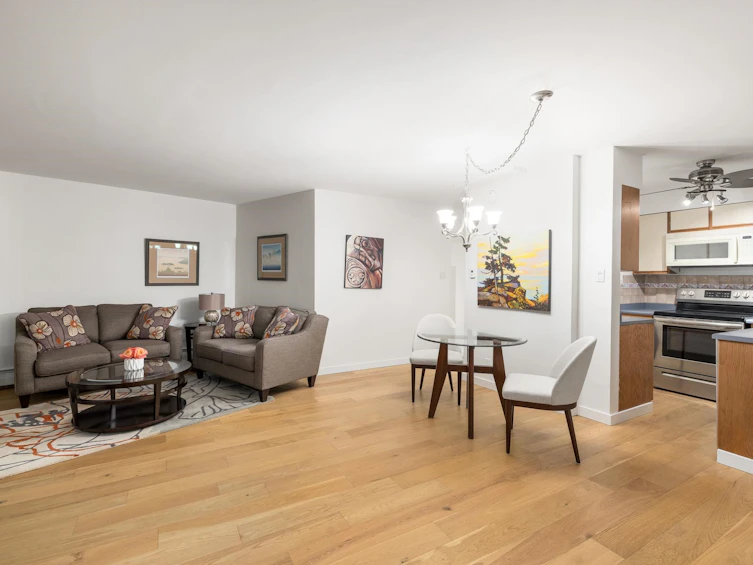 1001-1930 Marine Drive, West Vancouver, BC, V7V 1J8 - 6