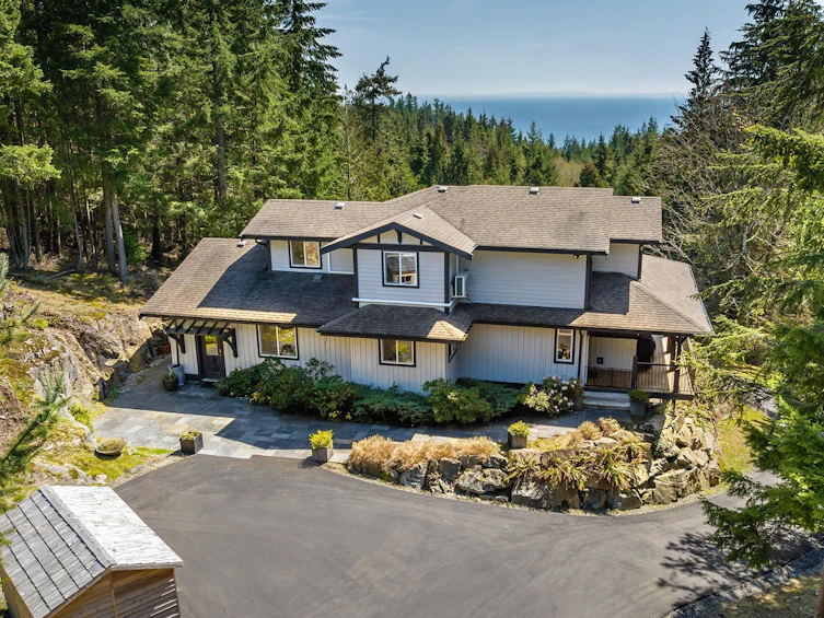 341 Aerie Tree Lane, Bowen Island, BC, V0N 1G2 - 3
