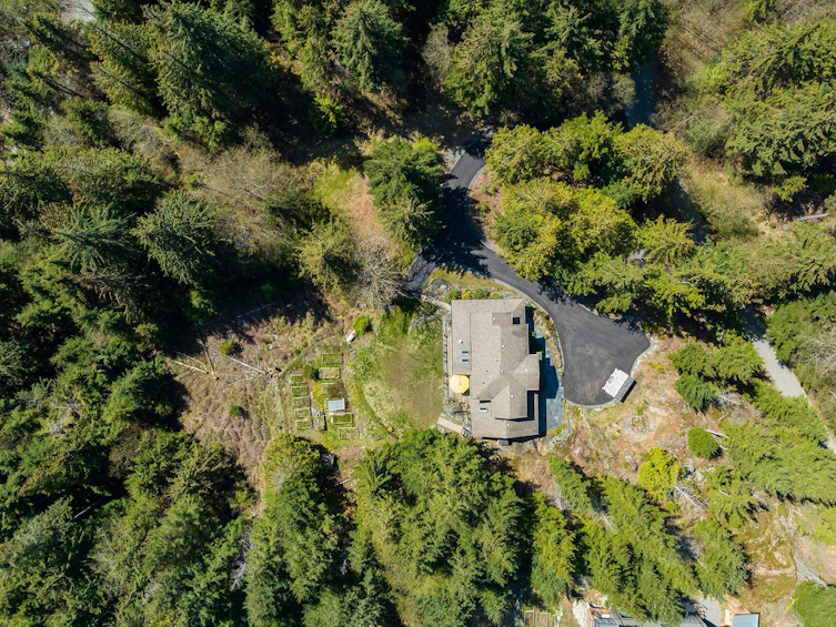 341 Aerie Tree Lane, Bowen Island, BC, V0N 1G2 - 32