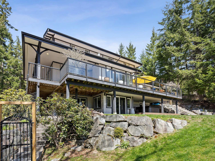 341 Aerie Tree Lane, Bowen Island, BC, V0N 1G2
