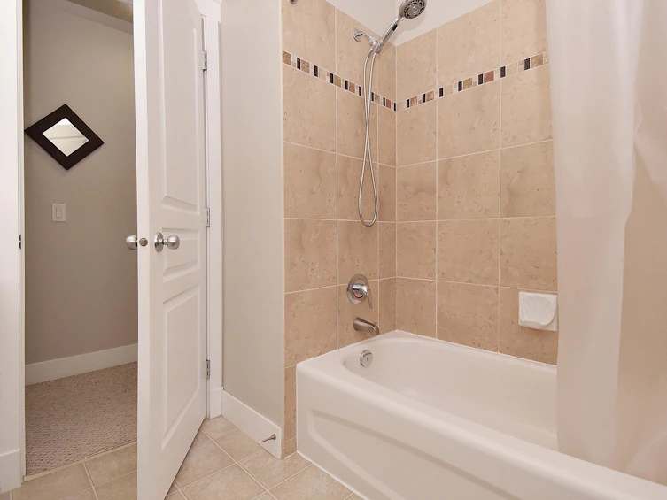 19087 69a Avenue, Surrey, BC, V4N 0A5 - 24