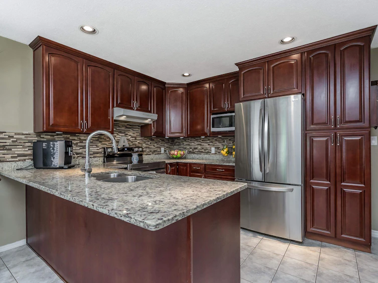 8660 162 Street, Surrey, BC, V4N 1B5 - 10