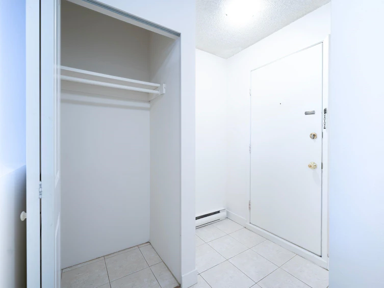104-9143 Saturna Drive, Burnaby, BC, V3J 7K1 - 4