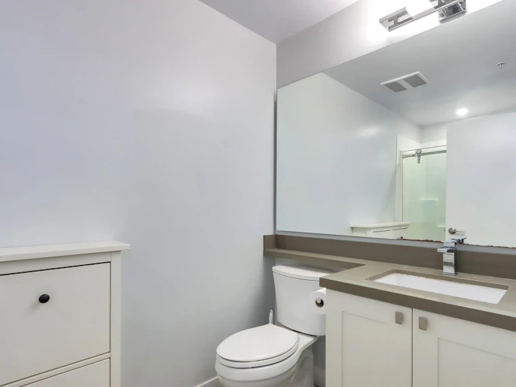 202-3399 Noel Drive, Burnaby, BC, V3J 0G8 - 9