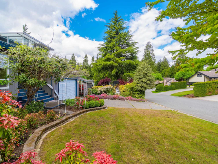 6739 Todd Place, Delta, BC, V4E 2T1 - 2
