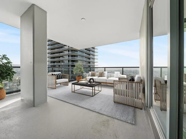 3807-4720 Lougheed Highway, Burnaby, BC, V5C 0M8 - 6