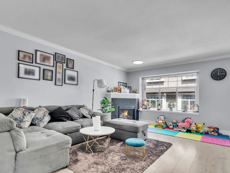 202-9580 Prince Charles Boulevard, Surrey, BC, V3V 1S6 - 3