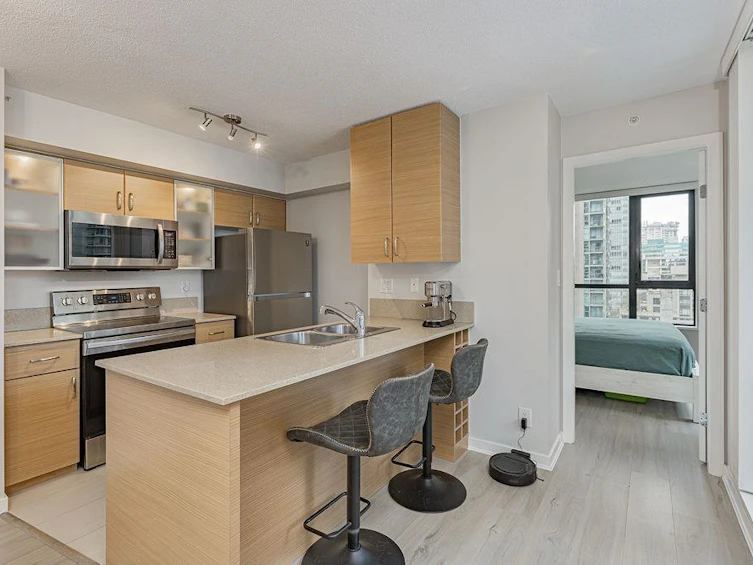 1104-928 Homer Street, Vancouver, BC, V6B 1T7 - 4