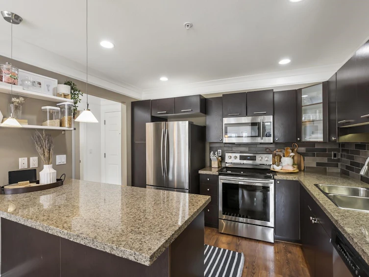 310-5438 198 Street, Langley, BC, V3A 1G2 - 12
