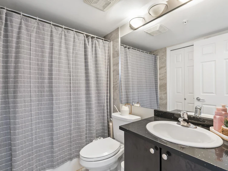 310-5438 198 Street, Langley, BC, V3A 1G2 - 24