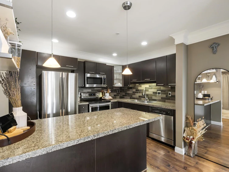 310-5438 198 Street, Langley, BC, V3A 1G2 - 10