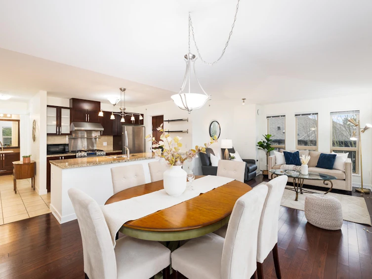 305-1468 St. Andrews Avenue, North Vancouver, BC, V7L 0A8 - 3