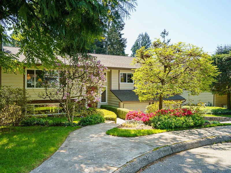 2477 Keats Road, North Vancouver BC V7H 1J6
