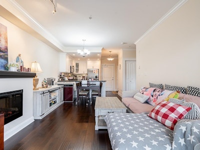 300-15310 17a Avenue - 5