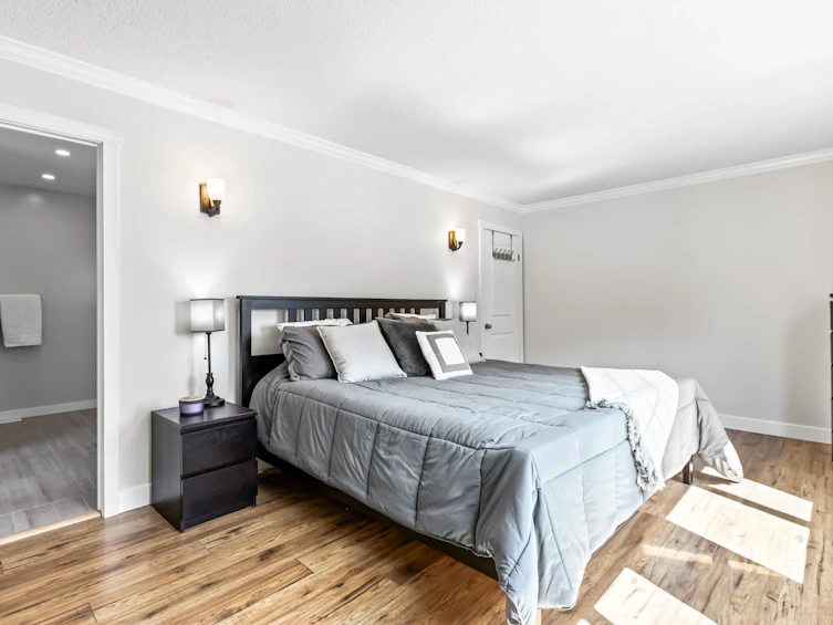 15063 98 Avenue, Surrey, BC, V3R 5W9 - 13