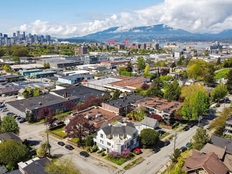 1495 Kitchener Street, Vancouver, BC, V5L 2V7 - 38