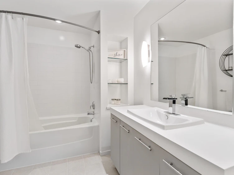 25-18983 72a Avenue, Surrey, BC, V4N 1A5 - 17