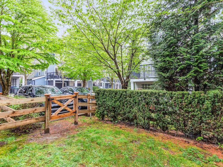 25-18983 72a Avenue, Surrey, BC, V4N 1A5 - 21