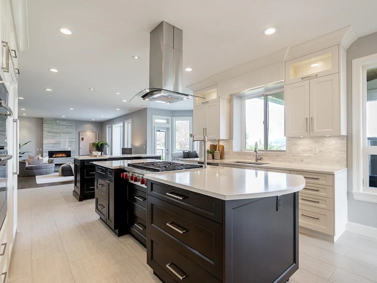 9906 180a Street, Surrey, BC, V4N 4V5 - 9