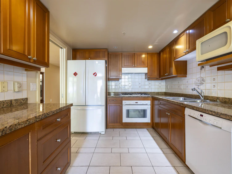 205-638 W 45th Avenue, Vancouver, BC, V5Z 4R8 - 10