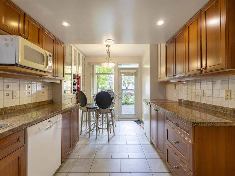 205-638 W 45th Avenue, Vancouver, BC, V5Z 4R8 - 8