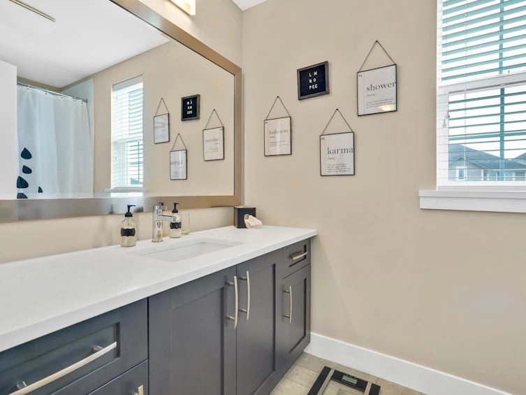 2135 165 Street, Surrey, BC, V3Z 0V5 - 18