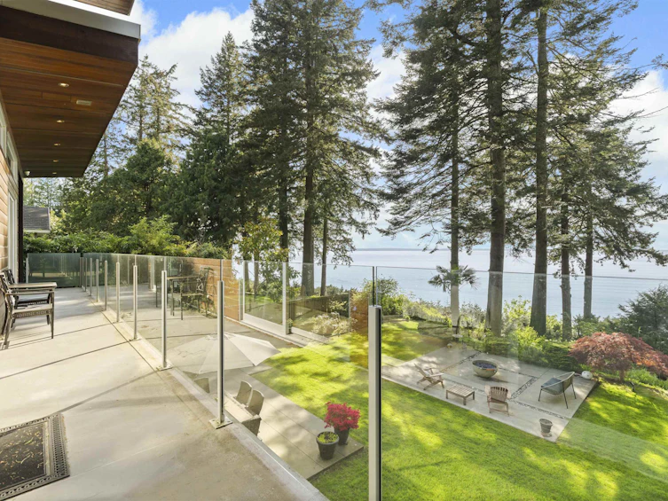 2443 Christopherson Road, Surrey, BC, V4A 3L2 - 4