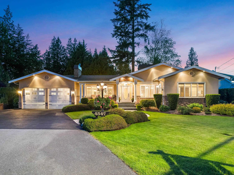 4547 Southridge Crescent, Langley, BC, V3A 4N7 - 2