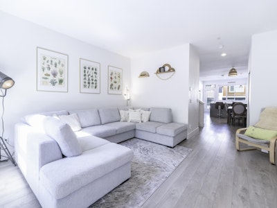 3-2978 159th Street - 3