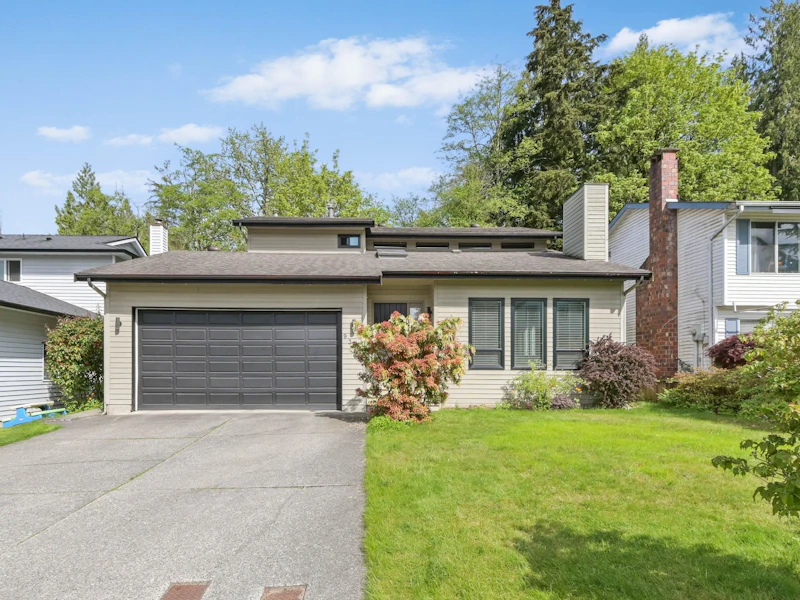 9306 214b Street, Langley BC V1M 1R3