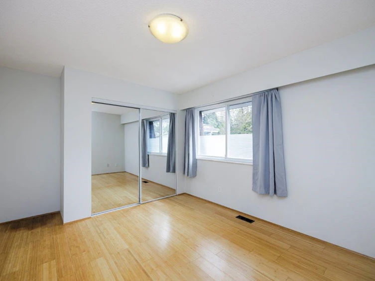1373 Lynn Valley Road, North Vancouver, BC, V7J 2A7 - 16