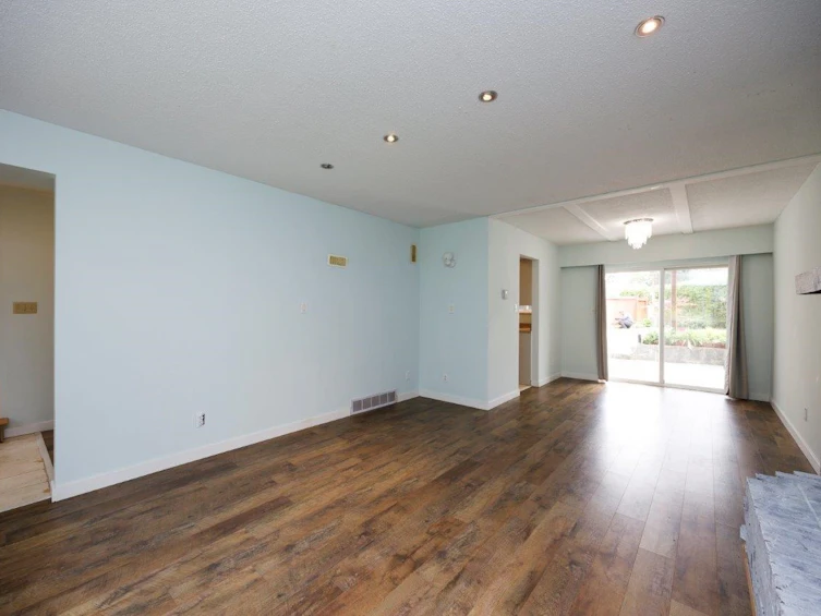 1373 Lynn Valley Road, North Vancouver, BC, V7J 2A7 - 7