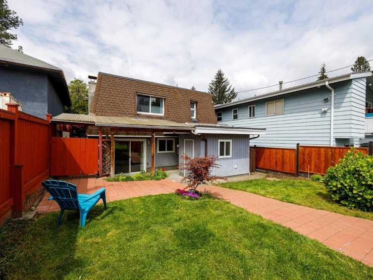 1373 Lynn Valley Road, North Vancouver, BC, V7J 2A7 - 26