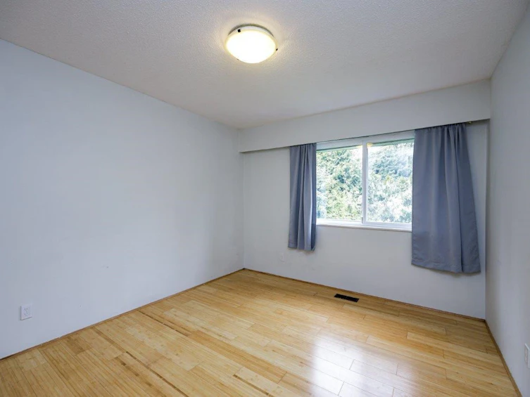 1373 Lynn Valley Road, North Vancouver, BC, V7J 2A7 - 18