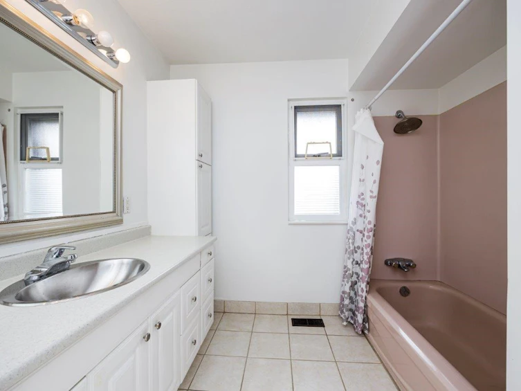 1373 Lynn Valley Road, North Vancouver, BC, V7J 2A7 - 21