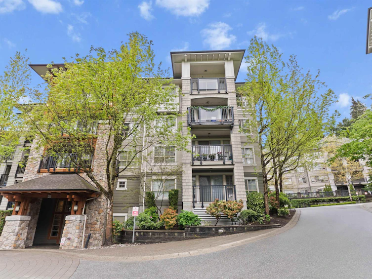 304-2958 Silver Springs Boulevard, Coquitlam, BC, V3E 3R9 - 2