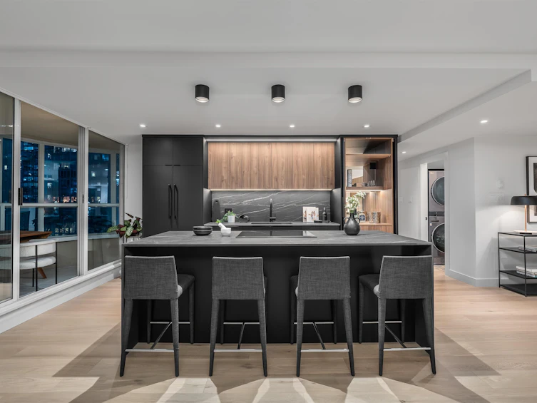 101-717 Jervis Street, Vancouver, BC, V6E 4L5 - 12